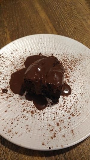 tarta sacher at Enkuentro Cocina Natural in Castellon De La Plana