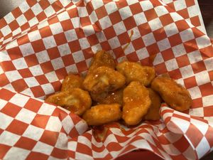 “Chicken” nuggets with buffalo sauce at The Curry Pizza Company - Shaw Ave in Fresno