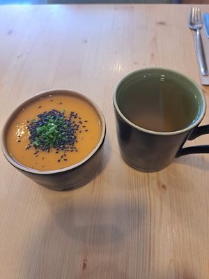 Sopa at O Macrobiotico in Porto