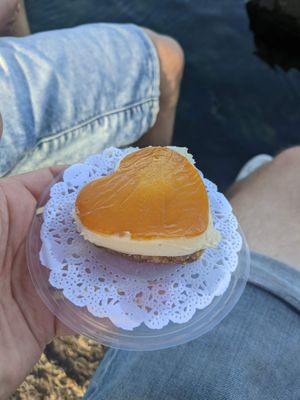 Cheesecake - 4/5 at Cremerie Vegane in Geneva