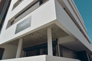 Outside view at Tambake in Praia