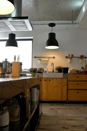 The kitchen  at Tambake in Praia