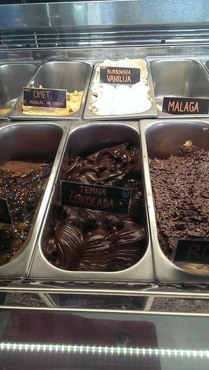 Vegan ice cream is labelled

Photo by: Sestra K. on Facebook at Sladoledarna in Koper
