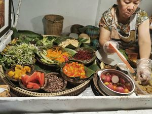  at Night Market - Vegan Wrap Stall in Pai