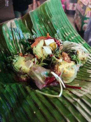  at Night Market - Vegan Wrap Stall in Pai