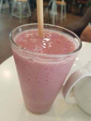 Berries berries at Soul ALife - Changi City Point in East Singapore