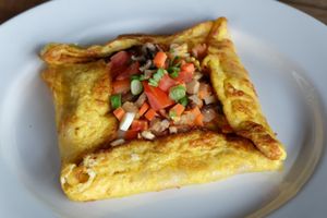 Stuffed omelet
 at Sri Chiang Yeun House in Chiang Mai