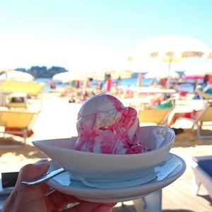 Strawberry & banana vegan ice cream.

Photo by: ‎Irena Č. on Facebook at Kavarna Cacao in Portoroz