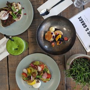 Vegetarian/Vegan Table Spread at Tonic & Grace in Malvern