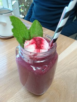 Delicious hearty smoothie at Little Things Coffee in Blackburn