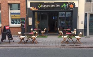RestO vu de l'extérieur :) at Saveurs des Iles in Lille