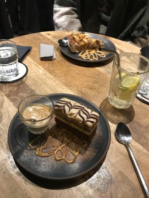 Cake  at L'Embargo in Toulouse