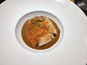 Île flottante (feat. La belle verte) at L'Embargo in Toulouse