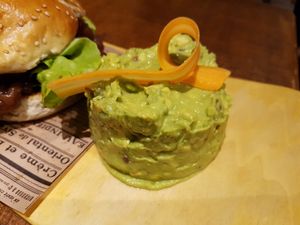 Guacamole at L'Embargo in Toulouse