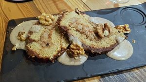 Cake at L'Embargo in Toulouse