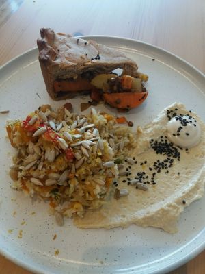 mushroom lentil pie with chick pea salad at Way2live Cafe & Pantry in Hammondville