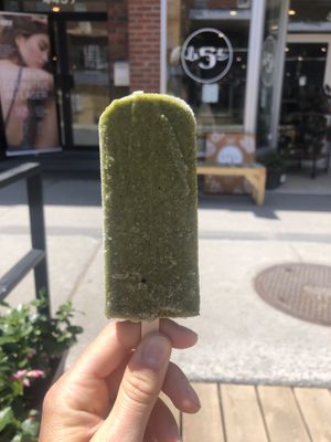 Kiwi matcha pop at Cafe Jardin in Verdun