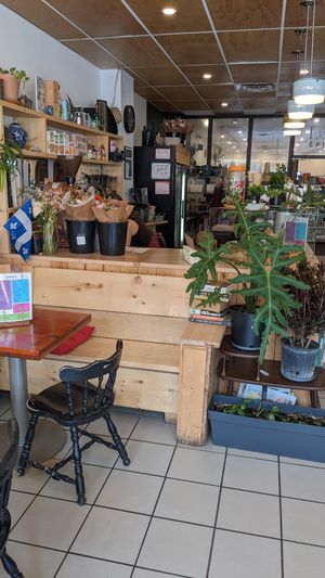  at Cafe Jardin in Verdun