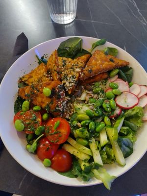 Tempeh salad at Mazā Terapija in Riga
