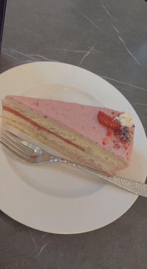 Krēmkūka #Veganuary at Mazā Terapija in Riga