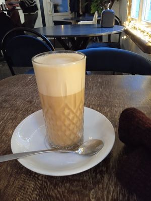 Pumpkin spice latte I think #Veganuary at Mazā Terapija in Riga