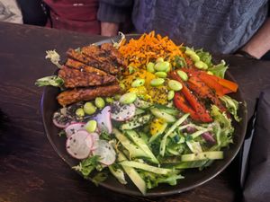 Tempeh bowl at Mazā Terapija in Riga