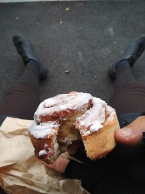 Zimtschnecke at Mazā Terapija in Riga