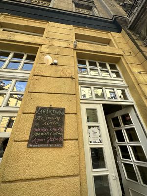   at The Singing Nettle - Žara iz duvara in Sarajevo