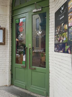 entrance at Naturell in Ghent