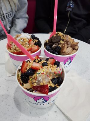 Soft serve at Tasti D Lite and Planet Smoothie in Santa Monica