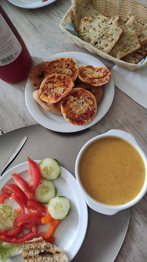 Starters of day menu at Veganation in Antwerpen