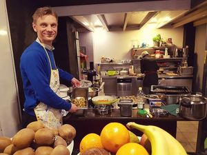 chef at work at Veganation in Antwerpen