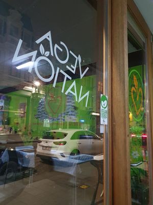 Picture taken from inside, we sat next to the entrance door at Veganation in Antwerpen