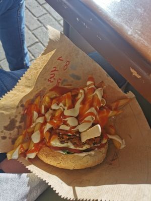 Take away cheeseburger and chips at Vegan 365 Kitchen in Skopje