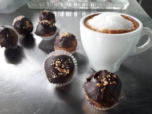 Snickers truffles and organic soy vanilla macchiato at Vegan 365 Kitchen in Skopje
