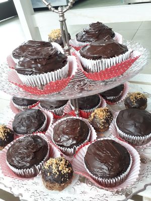 Chocolate muffins and snickers truffles at Vegan 365 Kitchen in Skopje