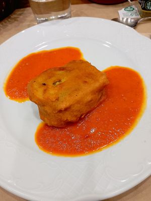 Pencas rellenas at Garibolo in Bilbao