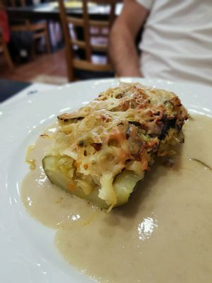 Calabacín relleno at Garibolo in Bilbao