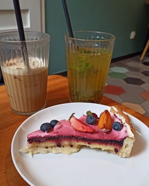 Vegan cake at Jaskolka in Warsaw