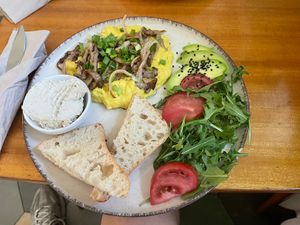 Tofucznica   at Jaskolka in Warsaw