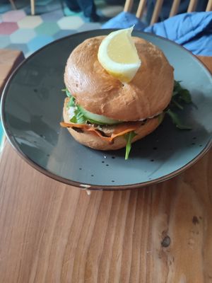 Bagel with vegan salmon at Jaskolka in Warsaw
