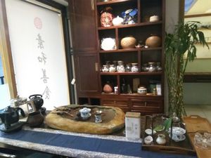 Decor at Suhe Vegetarian Lifestyle in Beijing