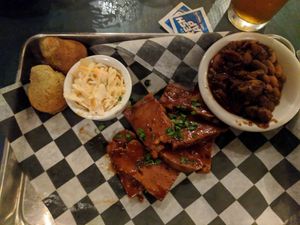 Seitan bbq olate at Zenbarn in Waterbury Center