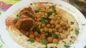 Hummus bowl at Humpit in York