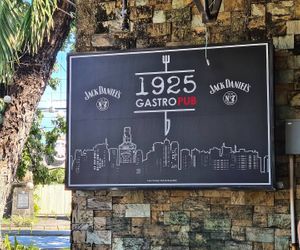 signage at 1925 Gastropub in Olongapo City