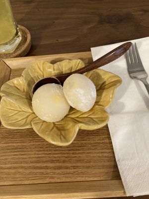 Vegan mango mochi at Ippuku Tea House in York