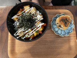 Teriyaki Tofu Mayo Donburi Bowl with Miso Mushroom Yaki Onigiri at Ippuku Tea House in York