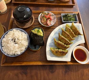 vegetable gyoza set with avocado onigiri at Ippuku Tea House in York