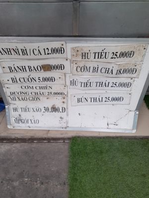  at Tiem Chay Man Y in Ho Chi Minh City