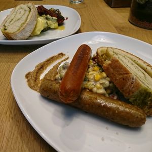 vegan sausage at Die Vetzgerei in Berlin
